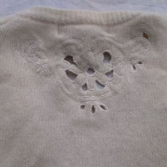 Vintage Albert Capraro Lambswool Angora Rabbit Hair V-Neck Womens Sweater Small - Picture 8 of 8